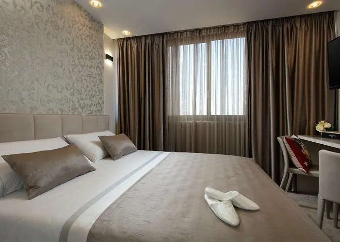 Island View 2 * Split